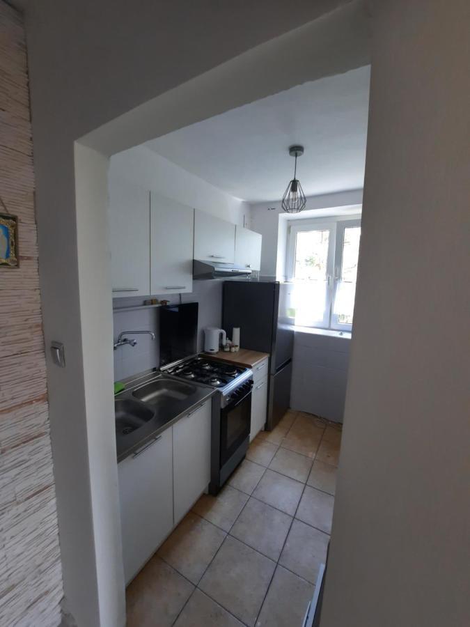 Apartament Zorzy Przy Instytucie Kardiologii Anin Varsó Kültér fotó