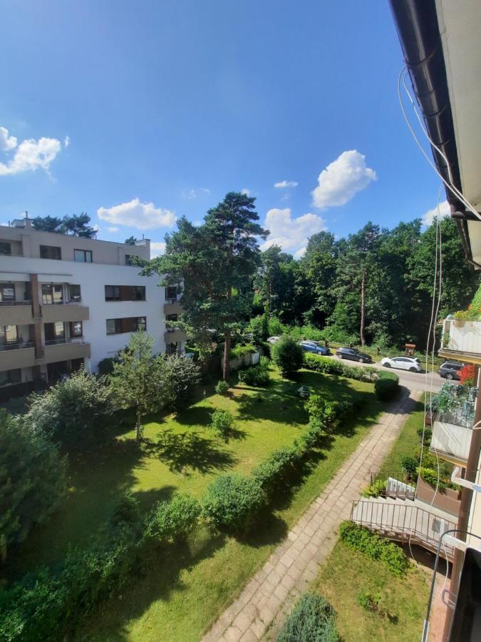 Apartament Zorzy Przy Instytucie Kardiologii Anin Apartman Varsó Kültér fotó